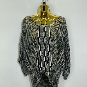 Miracle USA Black & White Knit Sweater Top (Size S/M):